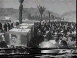 پیکر شهید هادی علیزاده پس سالها به وطن بازگشت و بر دستان مردم شهید پرور شهرستان های لامرد و مهر در روستای چهو تشییع شد